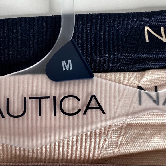 Nautica Women’s Shaping Briefs Sz Medium Lot/3 Stretch Tagless Multi Colors - Picture 3 of 7